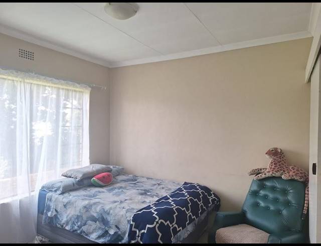 2 BEDROOM PROPERTY TO RENT IN DALVIEW